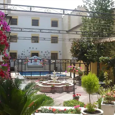 Averroes Ξενοδοχείο