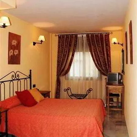Averroes Otel Cordoba